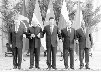 峰会合影领导人站位有哪些讲究 - 生活日报数字