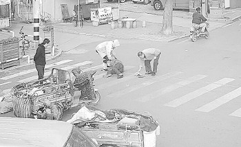 全省第一例!电动车号牌“供出”逃逸者 老人被撞腰椎骨折